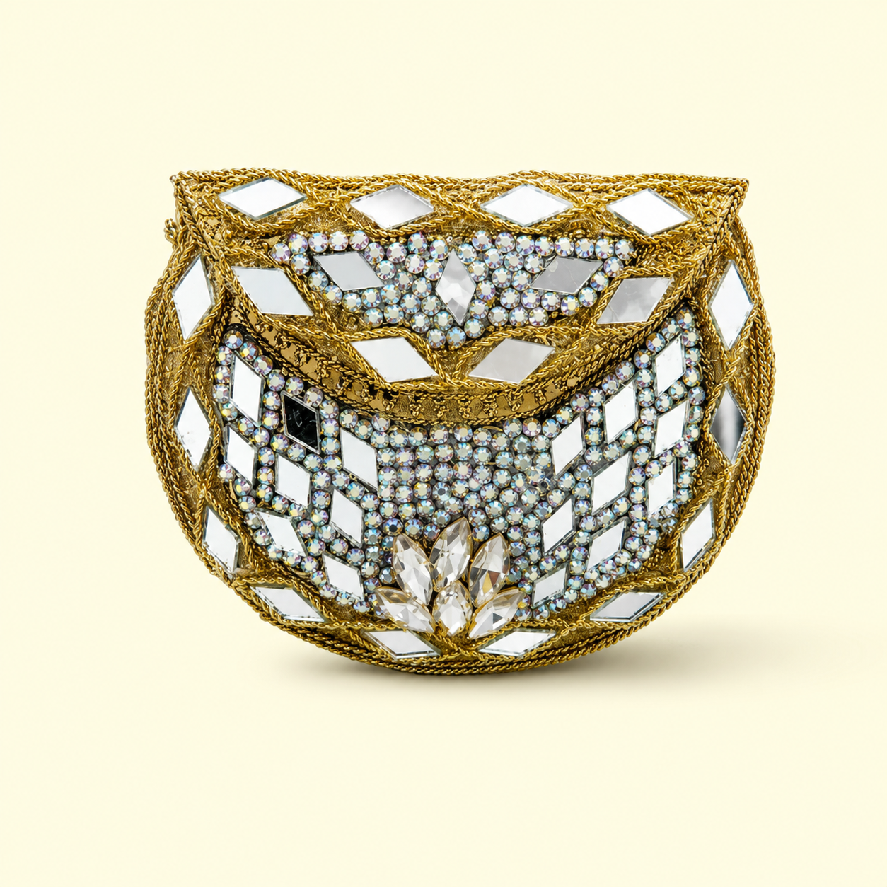 Kundan clutch